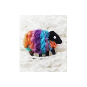 lizzyc-sheep-brooch-aurora-
